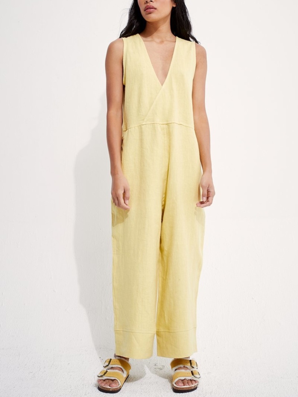Back beat company Yellow Linen Reversible Linen Jumpsuit size small Nwot
